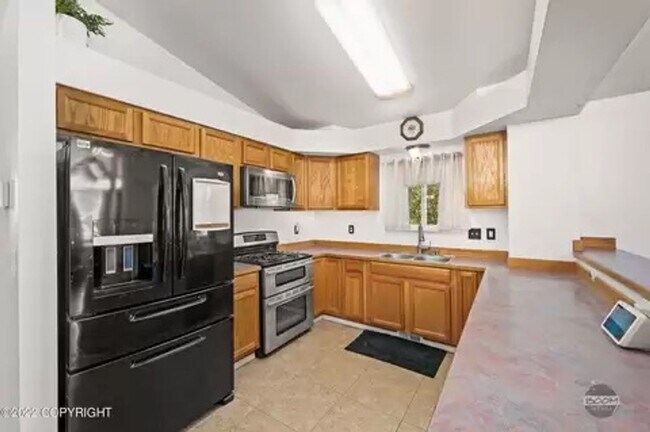 1220 Woodstock Dr in Palmer, AK - Building Photo - Building Photo
