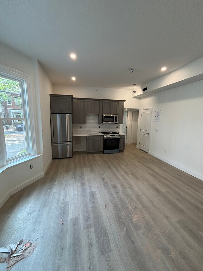 261 Bradley St, Unit 1L in New Haven, CT - Building Photo - Building Photo