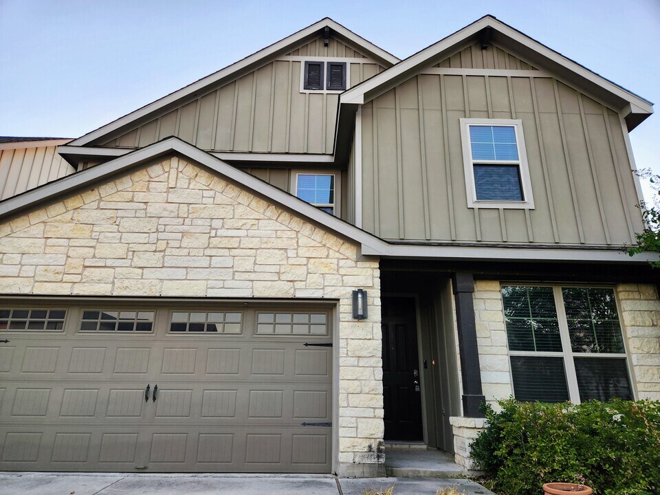 600 Saturnia Dr in Georgetown, TX - Building Photo