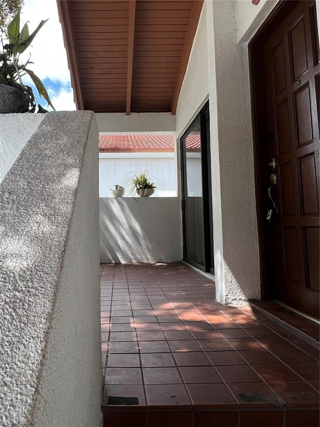 7500 SW 153rd Ct in Miami, FL - Building Photo - Building Photo