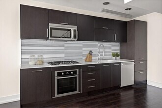 Roosevelt Lofts in Los Angeles, CA - Foto de edificio - Building Photo