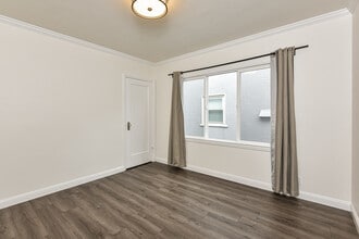 833 Linden Ave in South San Francisco, CA - Building Photo - Building Photo