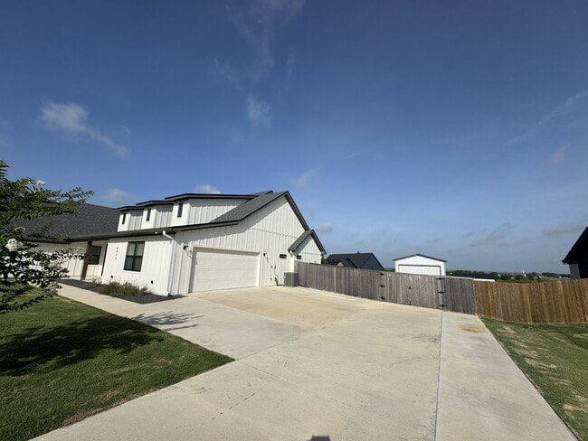 4453 Cedar Creek Rd in Temple, TX - Building Photo - Building Photo