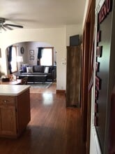 N70W5528 Bridge Rd, Unit Lower in Cedarburg, WI - Foto de edificio - Building Photo