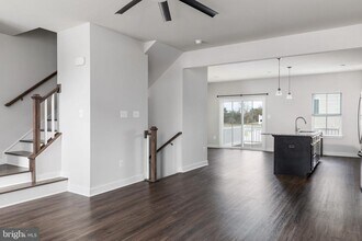 103 Twinleaf Way in Front Royal, VA - Building Photo - Building Photo