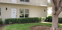 10 Vista Palm Ln, Unit 10 Vista Palm Ln #106 in Vero Beach, FL - Building Photo - Building Photo