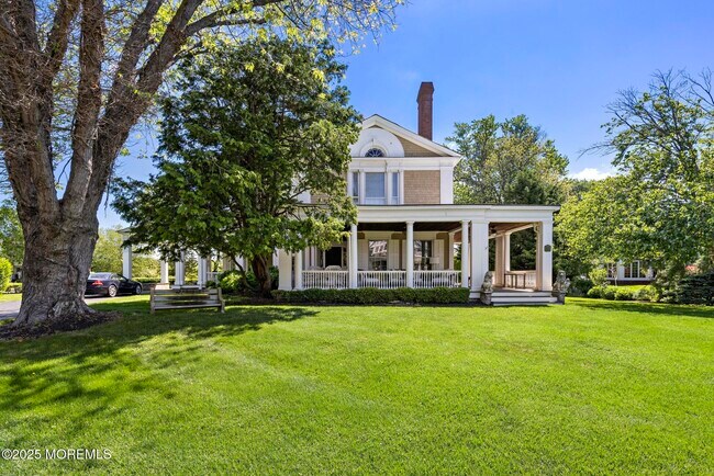 39 River Ave in Monmouth Beach, NJ - Building Photo - Building Photo