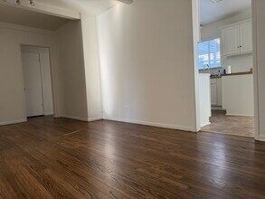 7402 Haskell Ave in Van Nuys, CA - Building Photo - Building Photo