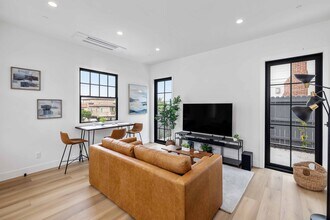 603 Garnet St, Unit B in Redondo Beach, CA - Foto de edificio - Building Photo