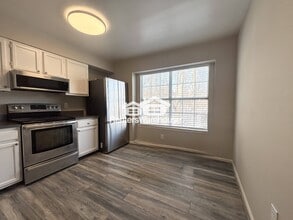 1525 Casino Cir, Unit 406 in Silver Spring, MD - Foto de edificio - Building Photo