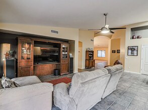 17592 W Copper Ridge Dr in Goodyear, AZ - Building Photo - Building Photo
