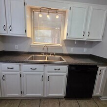 105 Tall Pines Dr in Leesburg, GA - Building Photo - Building Photo