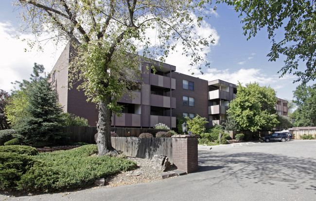 Shady Creek Condos in Boulder, CO - Building Photo - Building Photo