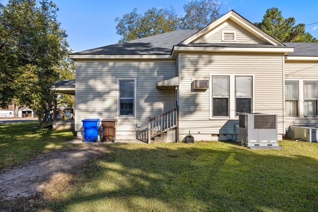 property at 51 W Washington St