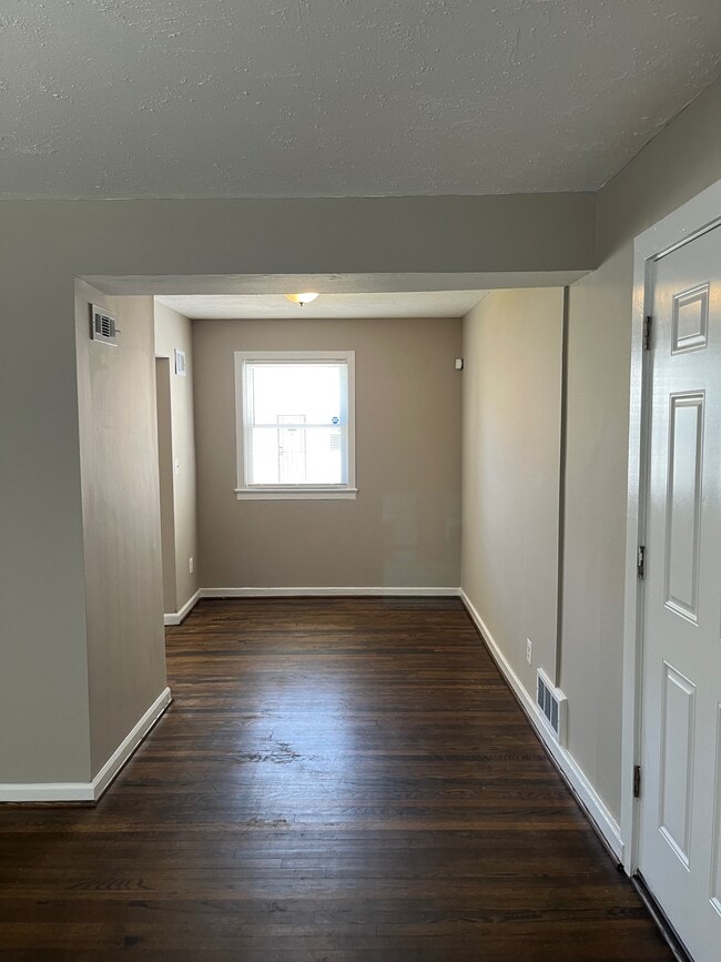 2774 Iverson St, Unit 82 in Hillcrest Heights, MD - Foto de edificio - Building Photo