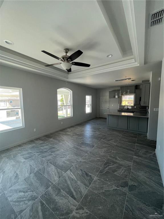 912 North Clarence Avenue, Unit 1 in Edinburg, TX - Building Photo - Building Photo