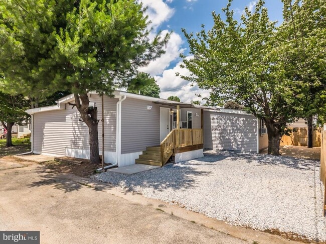 property at 8 Sherman Dr