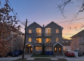 40-33 191st St in Queens, NY - Building Photo