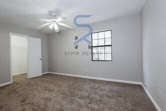 2719 Greystone Ct in Austell, GA - Building Photo - Building Photo