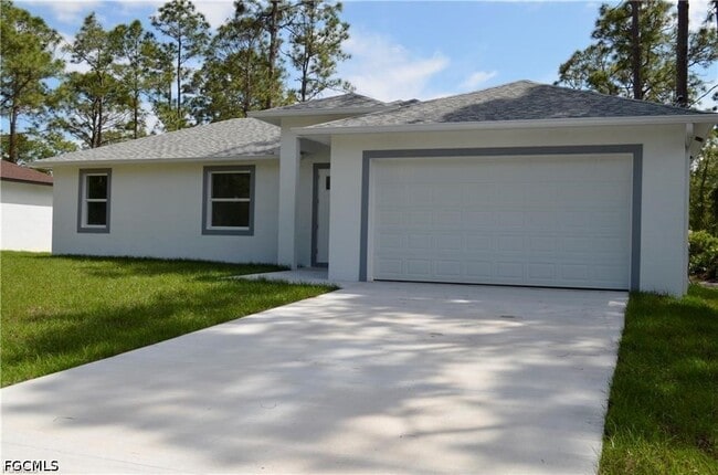 property at 2611 Carol Pl
