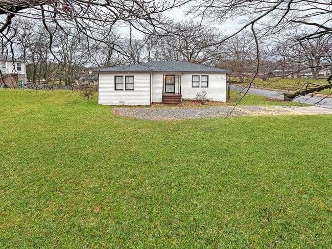 property at 1900 14th Way SW