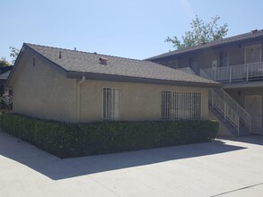 1926 -1930 W. Jefferson Blvd. in Los Angeles, CA - Building Photo - Building Photo