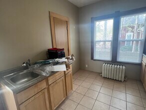 812 1st St NW, Unit 1 in Rochester, MN - Foto de edificio - Building Photo