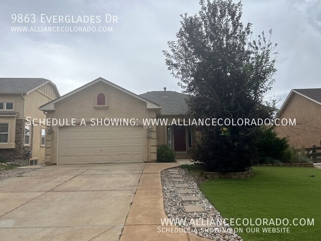 property at 9863 Everglades Dr