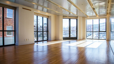 The Terraces in Charlottesville, VA - Building Photo - Interior Photo