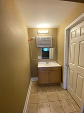 106 N Carter St, Unit 14 in Hammond, LA - Foto de edificio - Building Photo