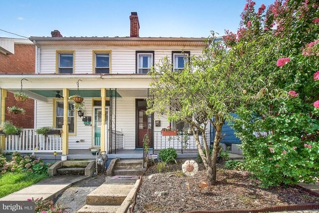 122 E 7th St in Frederick, MD - Building Photo - Building Photo