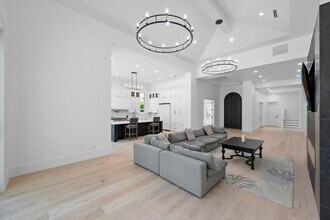 2749 Medallist Ln in Naples, FL - Building Photo - Building Photo