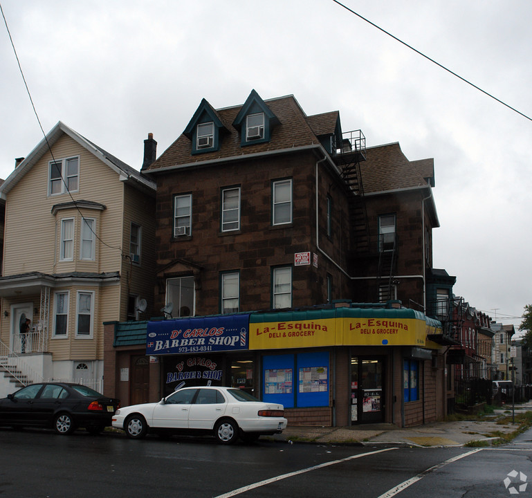 163 4th Ave in Newark, NJ - Foto de edificio