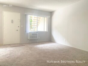 2313 S Bentley Ave in Los Angeles, CA - Building Photo - Building Photo