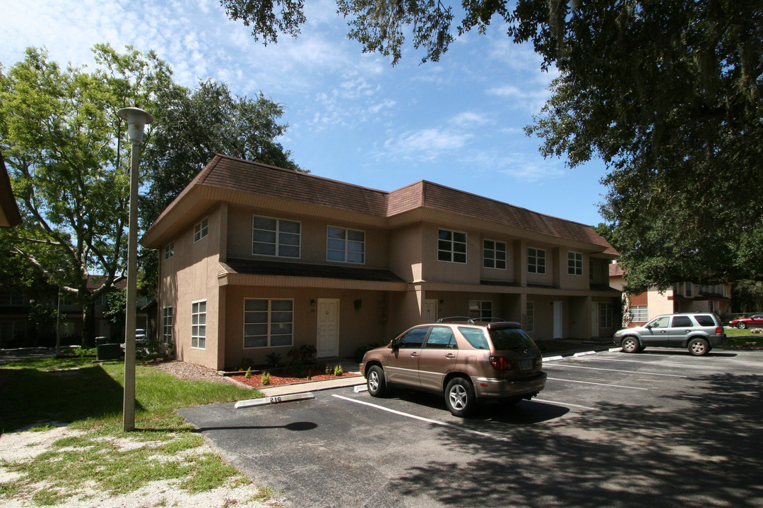 Fairway Oaks in Sarasota, FL - Foto de edificio