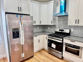 157 Prospect Ave in Bayonne, NJ - Building Photo - Building Photo