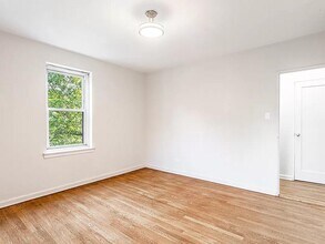 200 Congress St in Brooklyn, NY - Building Photo - Building Photo