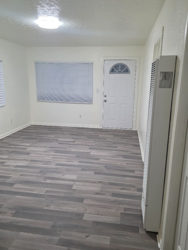 9208 Park St in Bellflower, CA - Building Photo - Building Photo