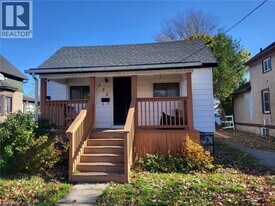 235 Fares St in Port Colborne, ON - Building Photo