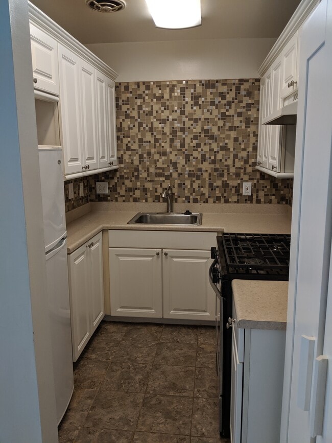 property at 915 Ocean Ave