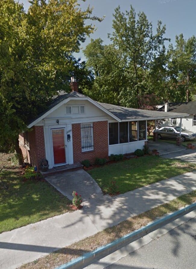 property at 5018 N Main St