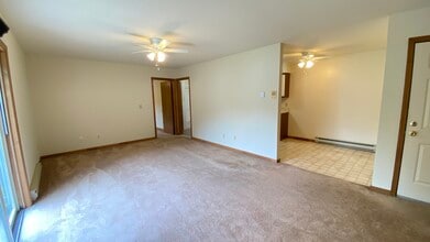 916 Kings Rd in Schenectady, NY - Building Photo - Building Photo