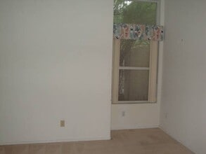 15874 S 11th Pl in Phoenix, AZ - Building Photo - Building Photo
