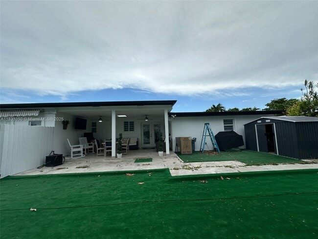 property at 11351 SW 40th Terrace