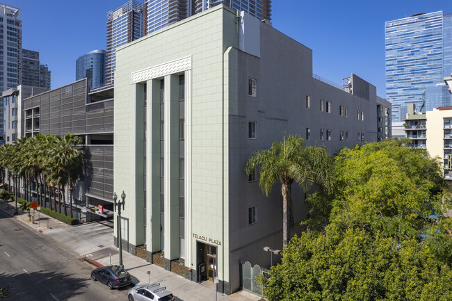 Telacu Plaza in Los Angeles, CA - Building Photo - Building Photo