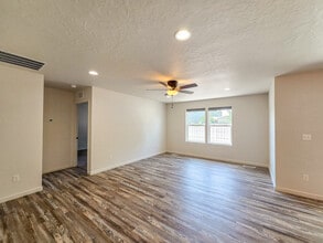262 Ash Loop in Fruitland, ID - Building Photo - Building Photo
