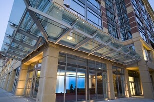 66 Main in Yonkers, NY - Building Photo