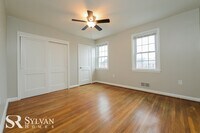 7134 Eastbrook Ave photo'