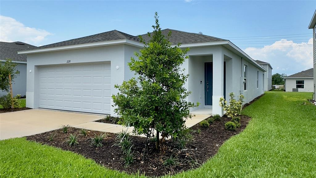 228 Acorn Rd in Haines City, FL - Building Photo