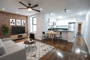1186 Putnam Ave, Unit 4A in Brooklyn, NY - Building Photo